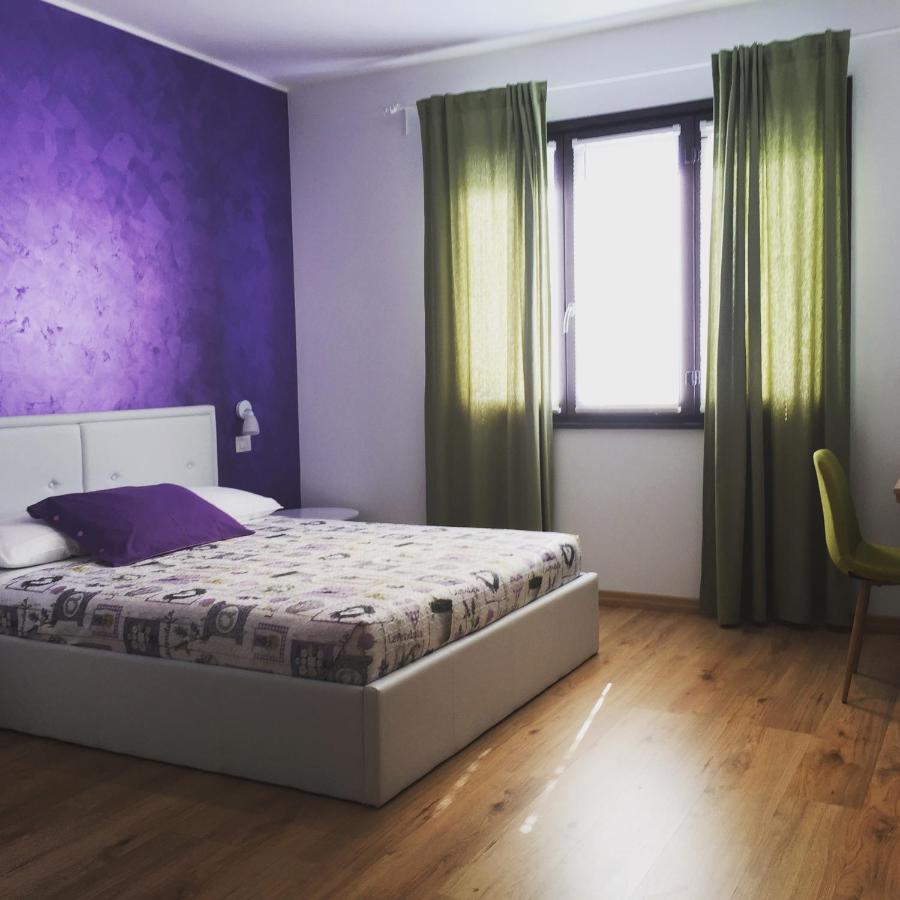 Il Gatto Stanco B&B Арона Экстерьер фото