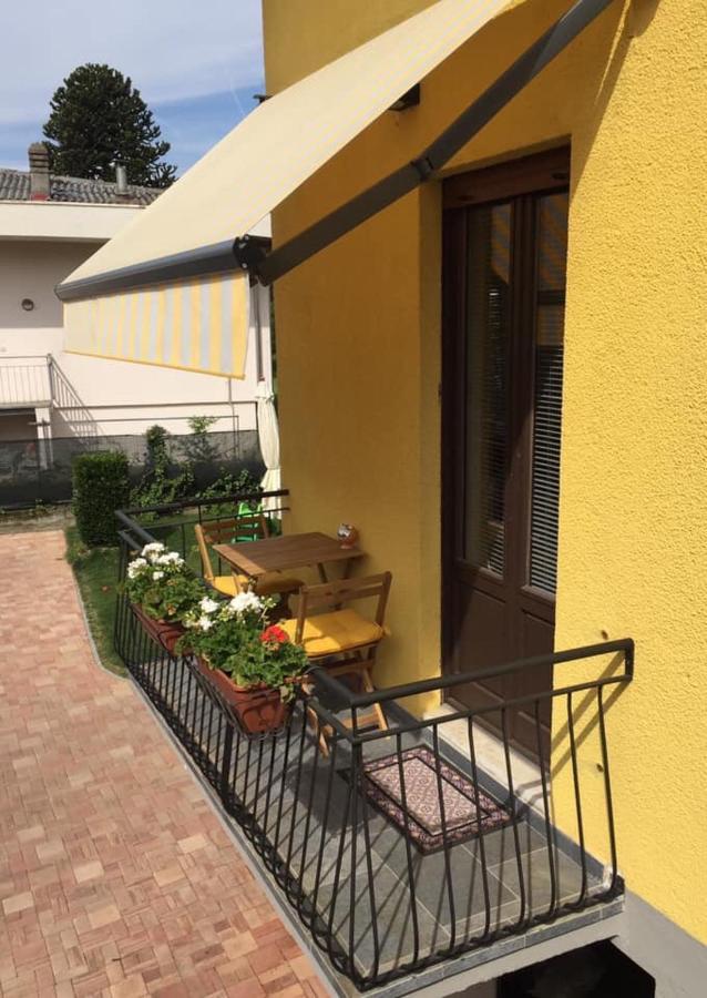 Il Gatto Stanco B&B Арона Экстерьер фото