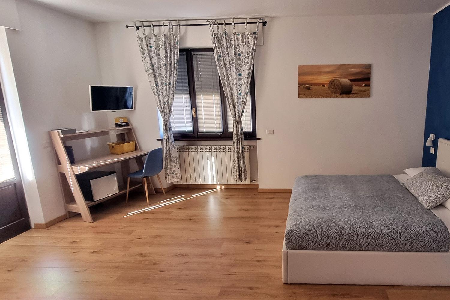 Il Gatto Stanco B&B Арона Экстерьер фото