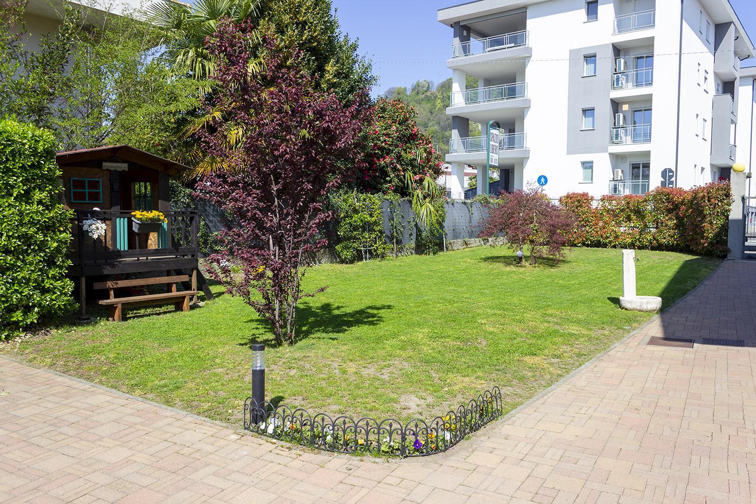 Il Gatto Stanco B&B Арона Экстерьер фото